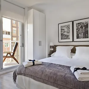 Habitat Blanca Apartment Barcelona